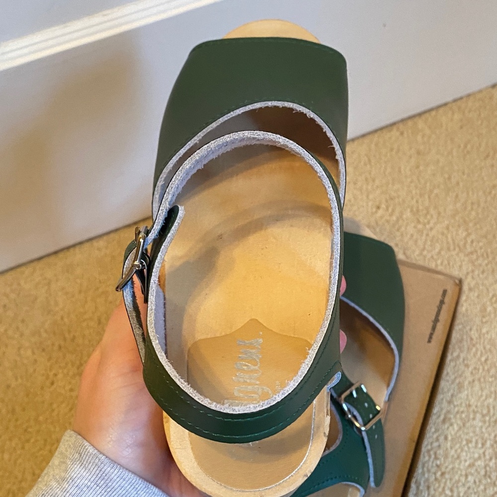 Sandgrens Leather Clogs - Picture 3 of 5